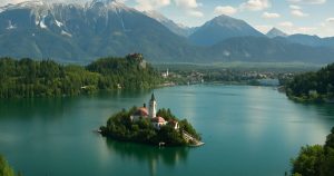 Read more about the article Slovenia proposes legislation to impose 25% tax on gains from crypto, derivatives