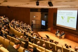 Read more about the article Clear Summit 2025: Italians want Bitcoin in banca