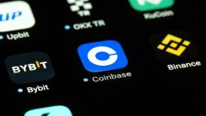 Read more about the article Coinbase Secures MiCA License to Expand Across the European Union