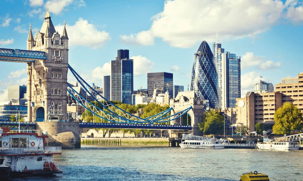 You are currently viewing US Tourist Drugged and Robbed in London: $123K in XRP, BTC Vanishes