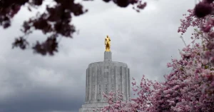 Read more about the article Three New U.S. State-Level Bitcoin Bills Signed Into Law