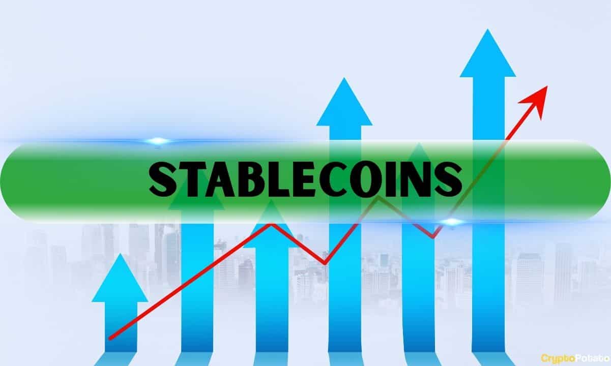 You are currently viewing USDT Leads $300B Stablecoin Surge Amid Record-Breaking Q3 Crypto Activity
