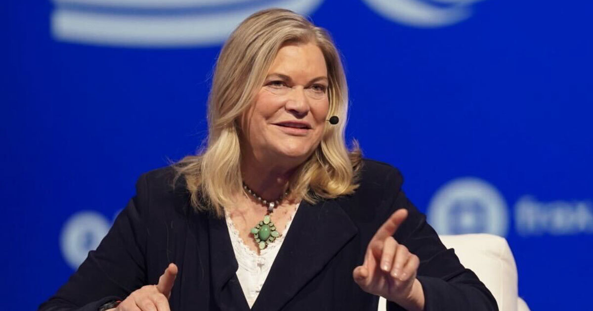 You are currently viewing Senator Lummis Introduces Digital Asset Tax Legislation