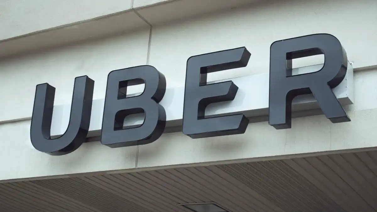 Read more about the article Uber Signals Crypto Shift with Interest in Stablecoin Payments