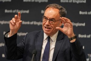 Read more about the article BOE's Bailey Slams Bank Stablecoins, Clashes With Trump’s Crypto Wave: The Times