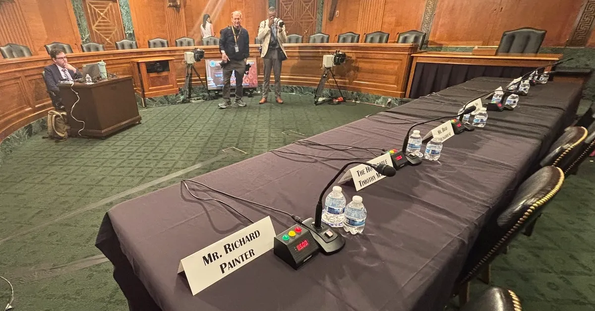 You are currently viewing Myths Busted And Conflicts of Interest Noted at Senate Banking Crypto Market Structure Hearing