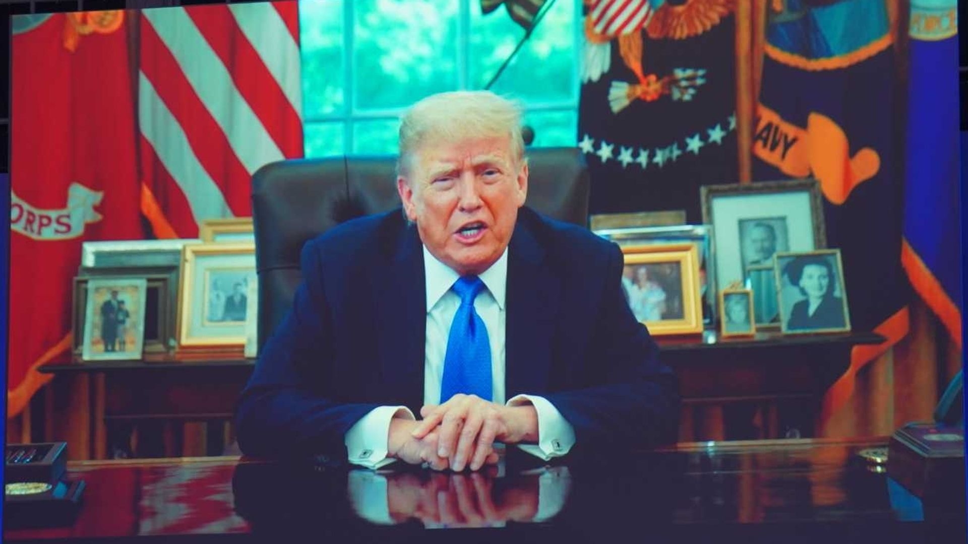 You are currently viewing Trump's Tariff Threat Fails to Move the Needle on Fed Interest Rate Expectations