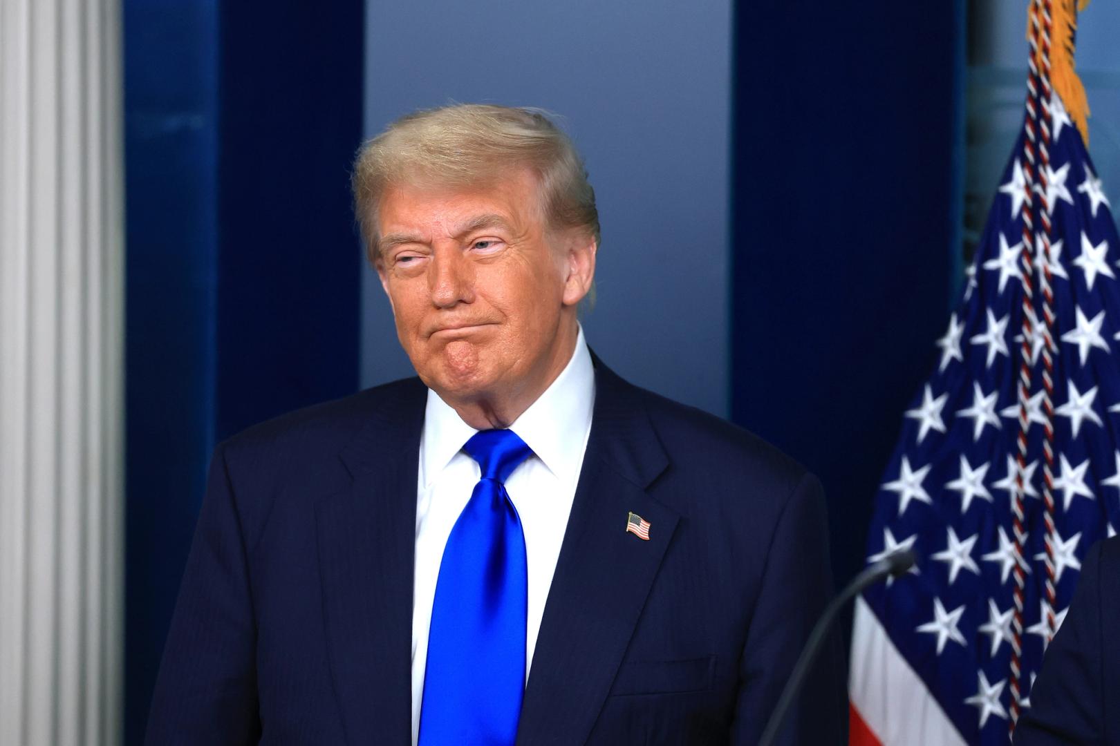 You are currently viewing Trump-Linked Truth Social Plans Crypto ETF as Digital Asset Franchise Expands