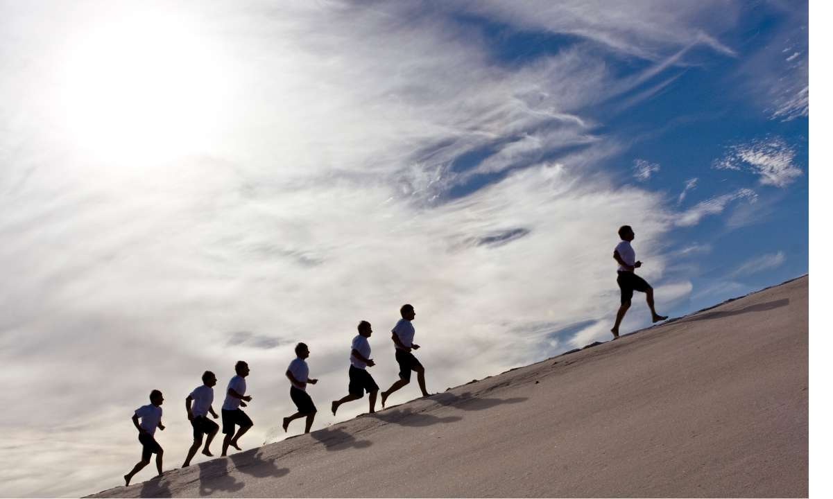 You are currently viewing The Race to Buy Bitcoin: Corporations Scooped up More BTC Than ETFs For Third Straight Quarter