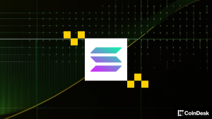 Read more about the article Solana’s $2.85B Revenue Rivals Palantir, Robinhood Amid Waning Memecoin Craze