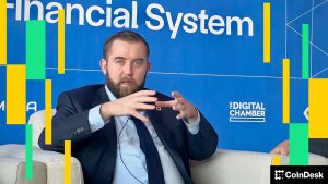 Read more about the article Chainlink Teams With Major Financial Institutions to Fix $58B Corporate Actions Problem