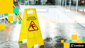 Read more about the article Here Are the 3 Make-Or-Break Bitcoin Price Floors as BTC Sell-off Gathers Steam