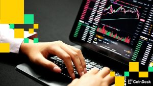 Read more about the article Risks Ahead for Crypto in Q4 Even With Macro Tailwinds: Grayscale