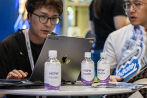 Read more about the article Why Web3 Needs Decentralized Infrastructure Before It’s Too Late