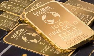 Read more about the article Gold Hits Record High as 2025 Gains Exceed Bitcoin’s Total Market Cap by 7x