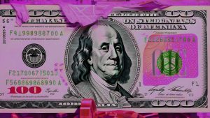 Read more about the article Bank Insider Accused of Withdrawing $27,000 From Customer Accounts for ‘Personal Benefit’: Federal Reserve