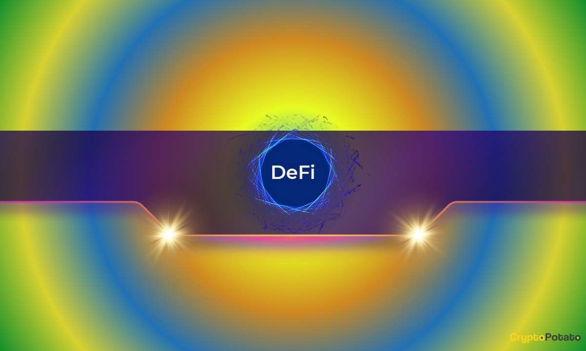 Read more about the article Arthur Hayes Reportedly Dumps These DeFi Tokens: Full Details